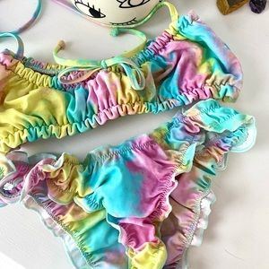 BLACKBOUGH RAINBOW FRILL BIKINI